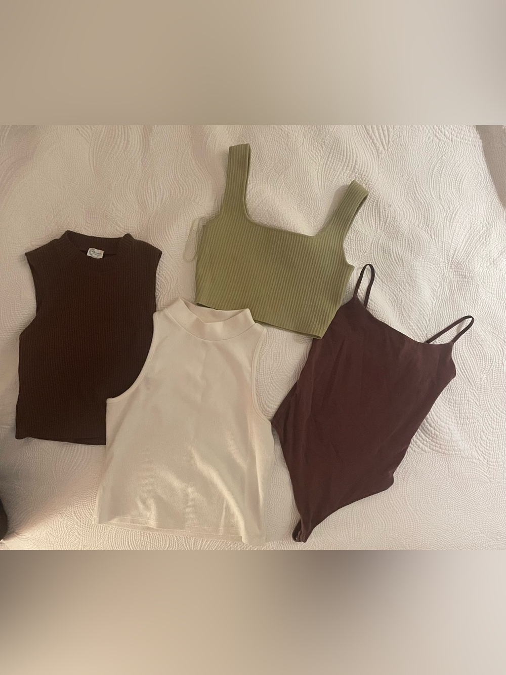 5 Summer Tank tops